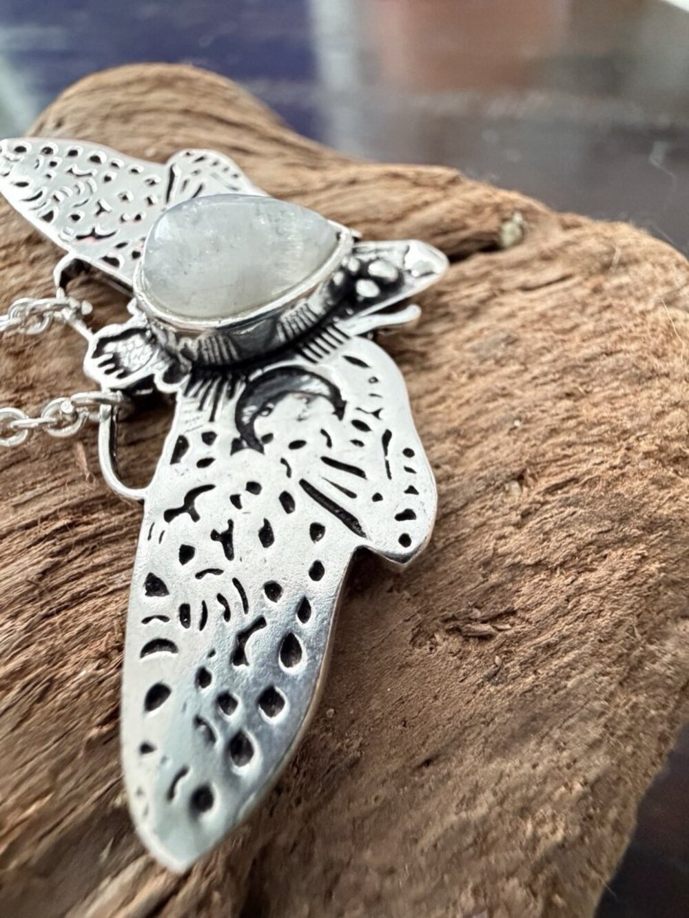925 Sterling Silver Moonstone Moon Moth Pendant Necklace jewelry - Picture 5 of 9
